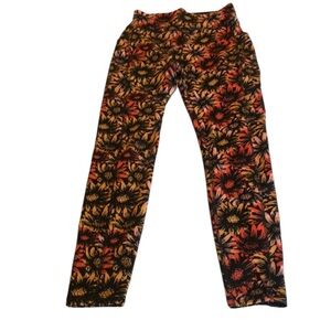 Womens size medium Pop Fit Floral Full Length Leggings